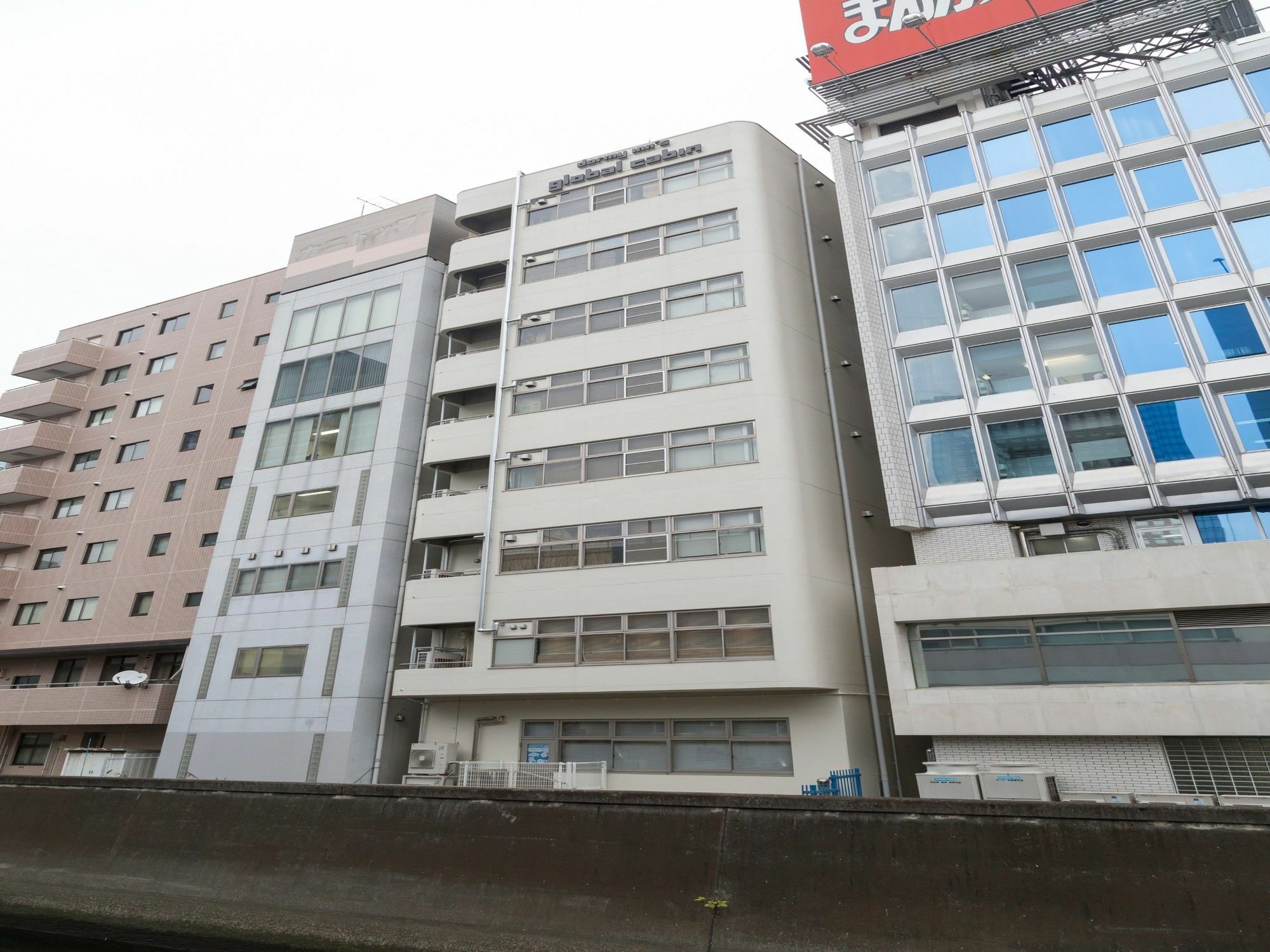 Global Cabin Tokyo Suidobashi Exterior foto